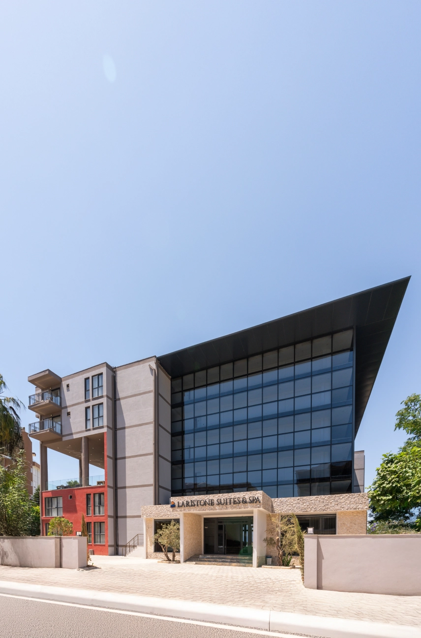 Laristone Suite Spa Hotel